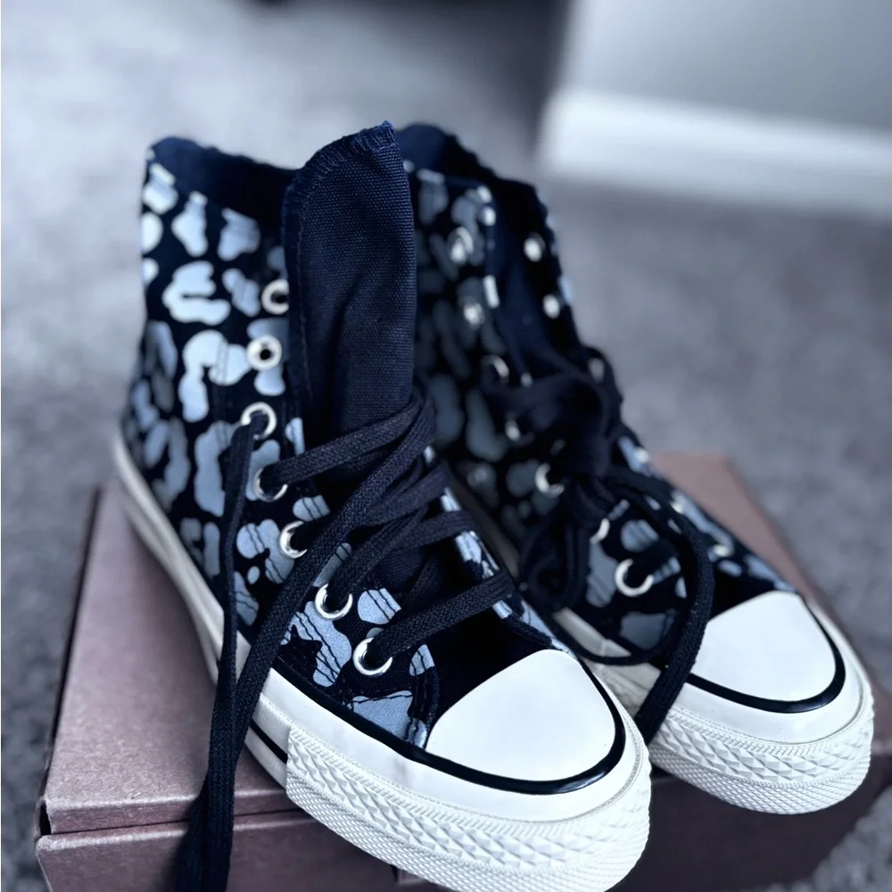 Converse Black and White High-Top Sneakers - Picture 1 of 5